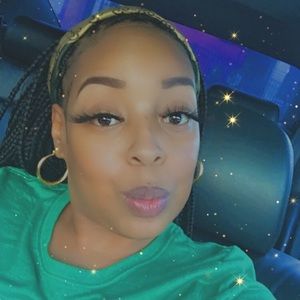 Meet your Posher, Tracy